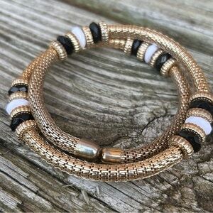 Mesh coil memory wire wrap bracelet gold tone black and white beads